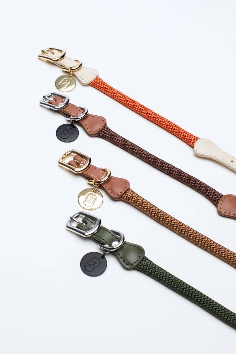 LOOP COLLAR IN RUSTY ORANGE