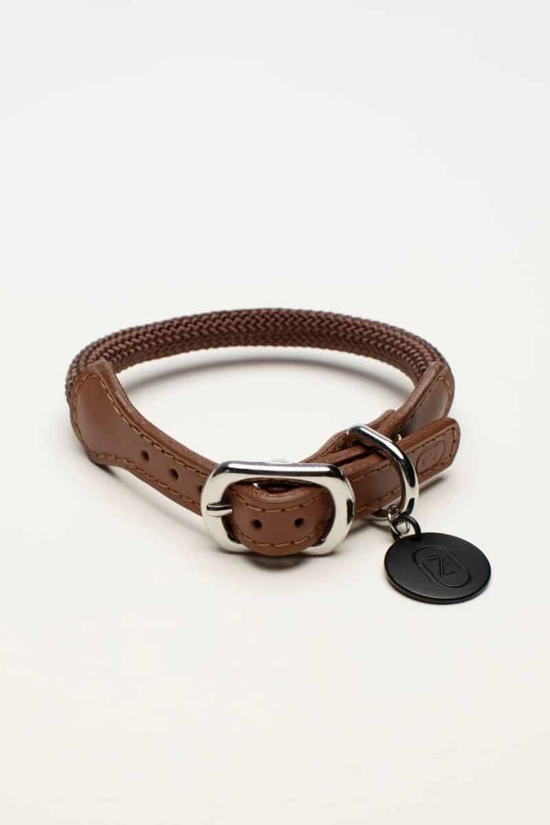 LOOP COLLAR IN ESPRESSO BROWN