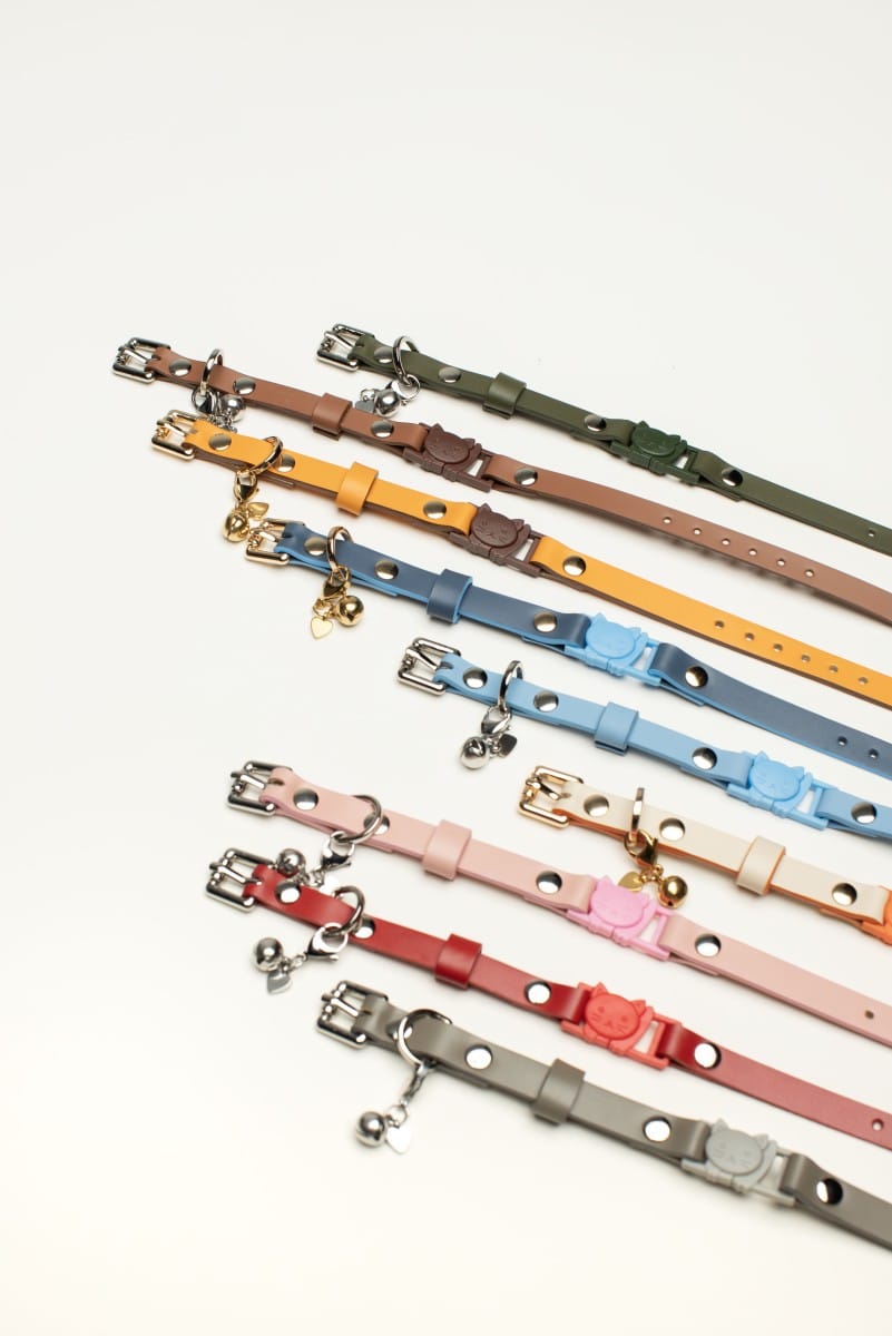 CAT COLLAR IN GREY